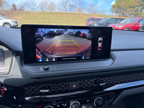 Certified 2024 Honda Accord Touring image 7