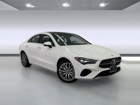 Certified 2026 Mercedes-Benz CLA 250 image 6