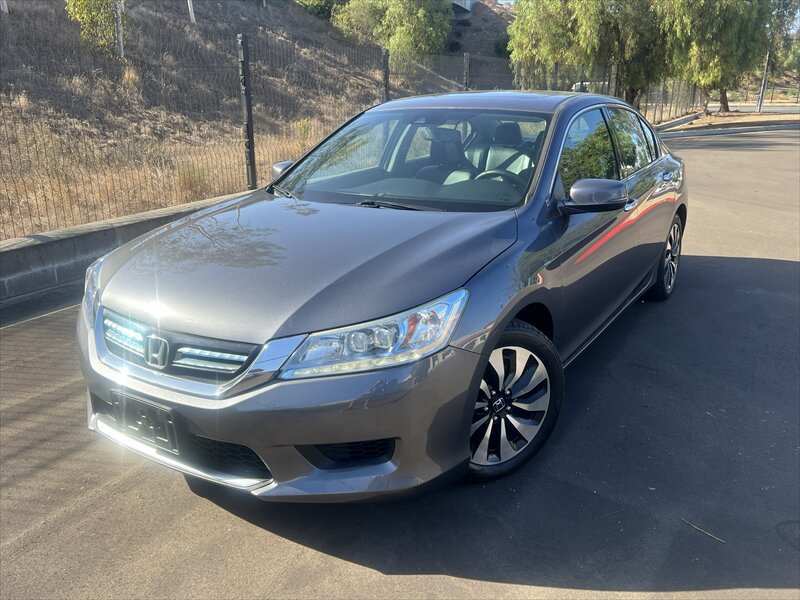 Used 2015 Honda Accord Touring image 18