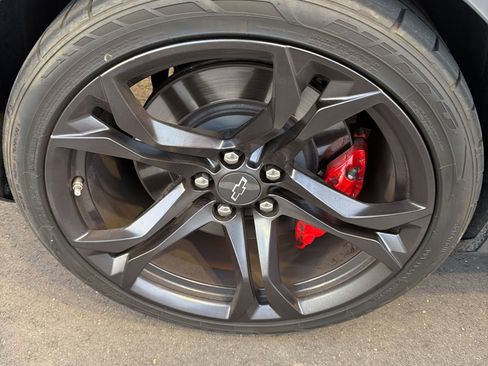 Used 2022 Chevrolet Camaro SS image 17