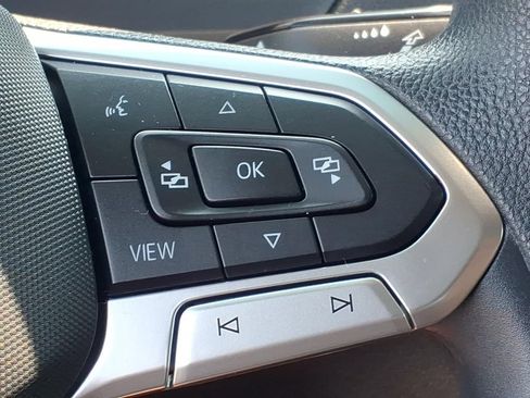 Used 2022 Volkswagen Tiguan S AWD/4WD image 10
