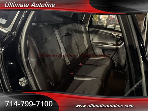 Used 2016 Volvo XC60 T5 w/ Proximity Package image 36