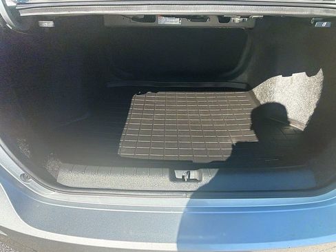 Used 2019 Honda Insight Touring image 30