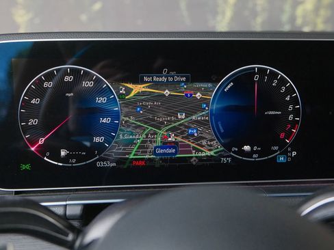 Used 2025 Mercedes-Benz GLE 450e 4MATIC image 18