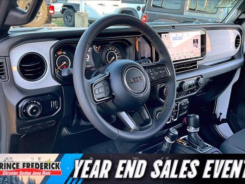 Used 2025 Jeep Wrangler Sport S image 11