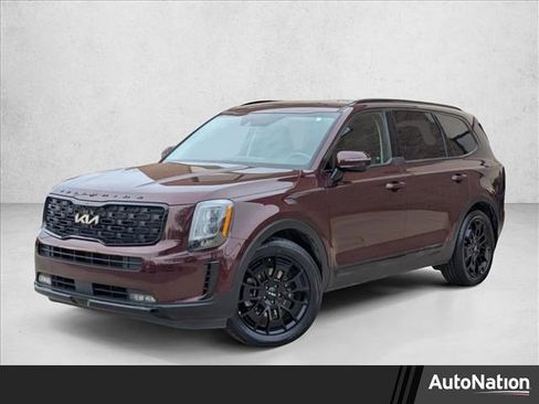 Used 2022 Kia Telluride SX w/ Nightfall Edition Package image 1