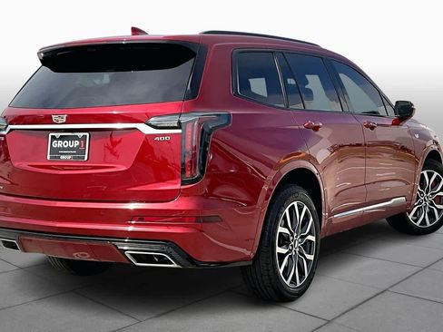 Used 2024 Cadillac XT6 Sport w/ Platinum Package image 13
