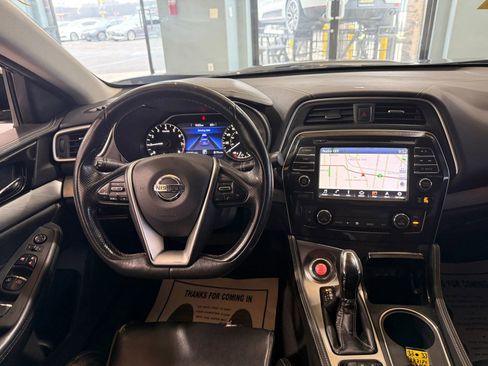 Used 2018 Nissan Maxima 3.5 SV image 13