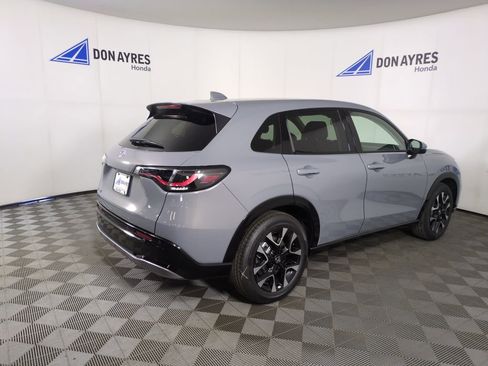 New 2026 Honda HR-V EX-L image 5