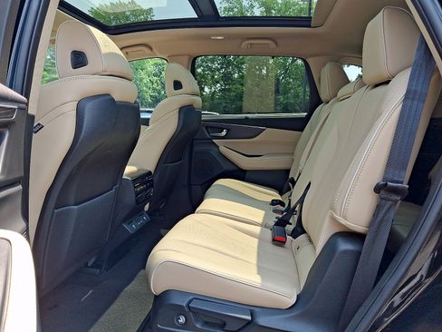 Certified 2023 Acura MDX SH-AWD w/ Advance Package image 10