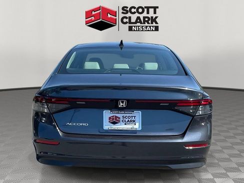 Used 2025 Honda Accord SE image 5