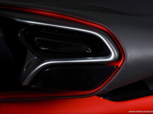 Used 2023 Ferrari 296 GTB image 38