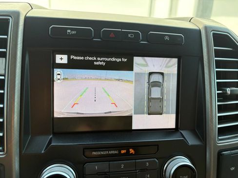 Used 2019 Ford F150 Limited w/ Trailer Tow Package AWD/4WD image 28