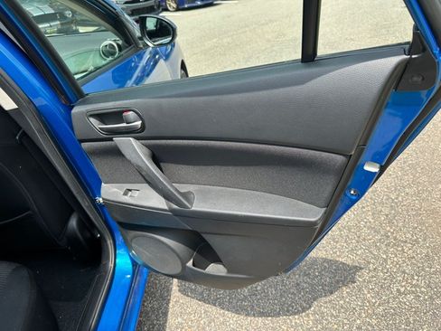 Used 2012 MAZDA MAZDA3 i Touring FWD image 16