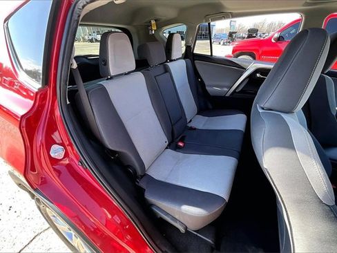 Used 2015 Toyota RAV4 XLE image 25