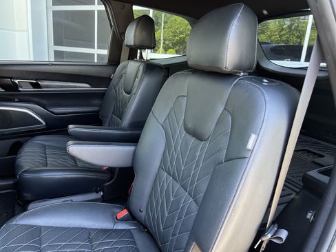 Used 2024 Kia Telluride EX X-Line AWD/4WD image 31