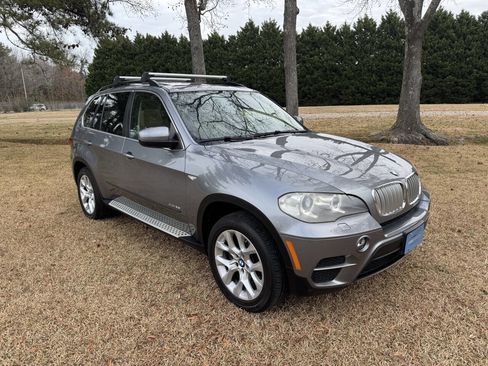 Used 2013 BMW X5 xDrive35i image 2
