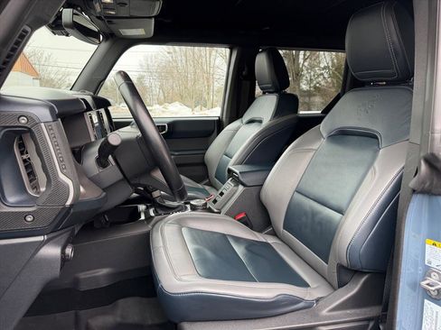 Used 2023 Ford Bronco Outer Banks w/ Sasquatch Package image 9