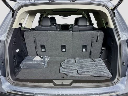 New 2026 Subaru Ascent Limited image 28