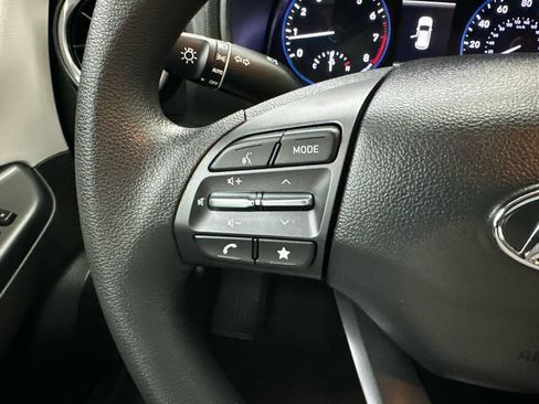 Used 2023 Hyundai Kona SEL FWD image 25