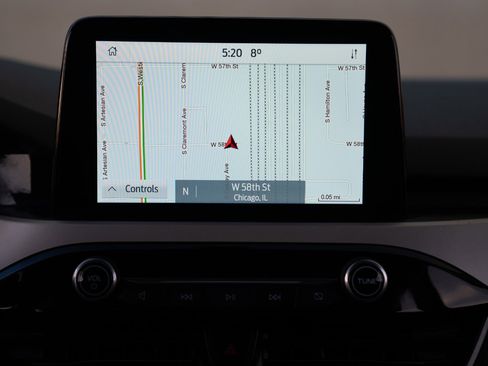 Used 2020 Ford Escape SE image 28