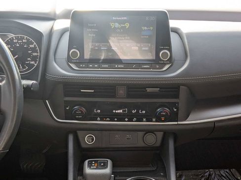 Used 2023 Nissan Rogue SV w/ SV Premium B Package FWD image 19