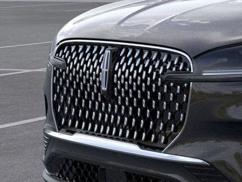New 2026 Lincoln Aviator Reserve image 17