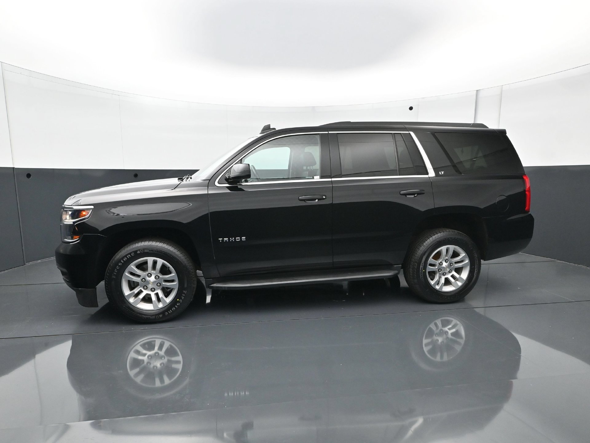 Used 2019 Chevrolet Tahoe LT AWD/4WD image 3