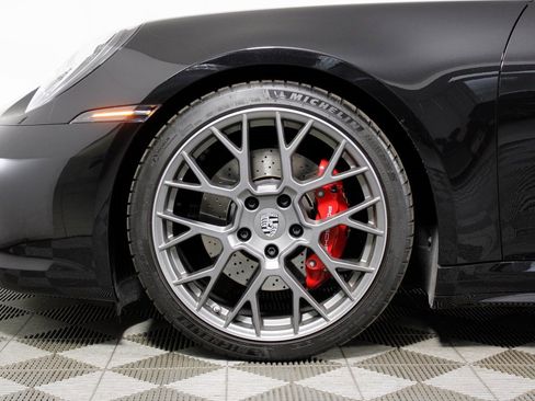 Used 2024 Porsche 911 Carrera S image 41