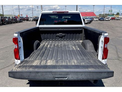 Used 2024 Chevrolet Silverado 3500 LTZ image 10