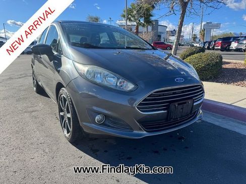 Used 2017 Ford Fiesta SE w/ Equipment Group 201A image 2