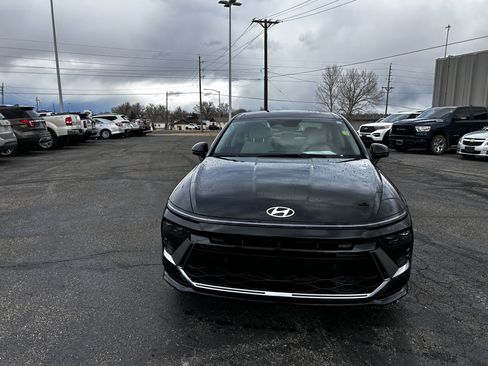 Used 2025 Hyundai Sonata Limited image 6