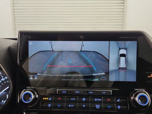 Used 2021 Toyota Highlander Limited image 37