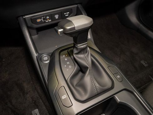 New 2025 Kia K4 LXS image 15