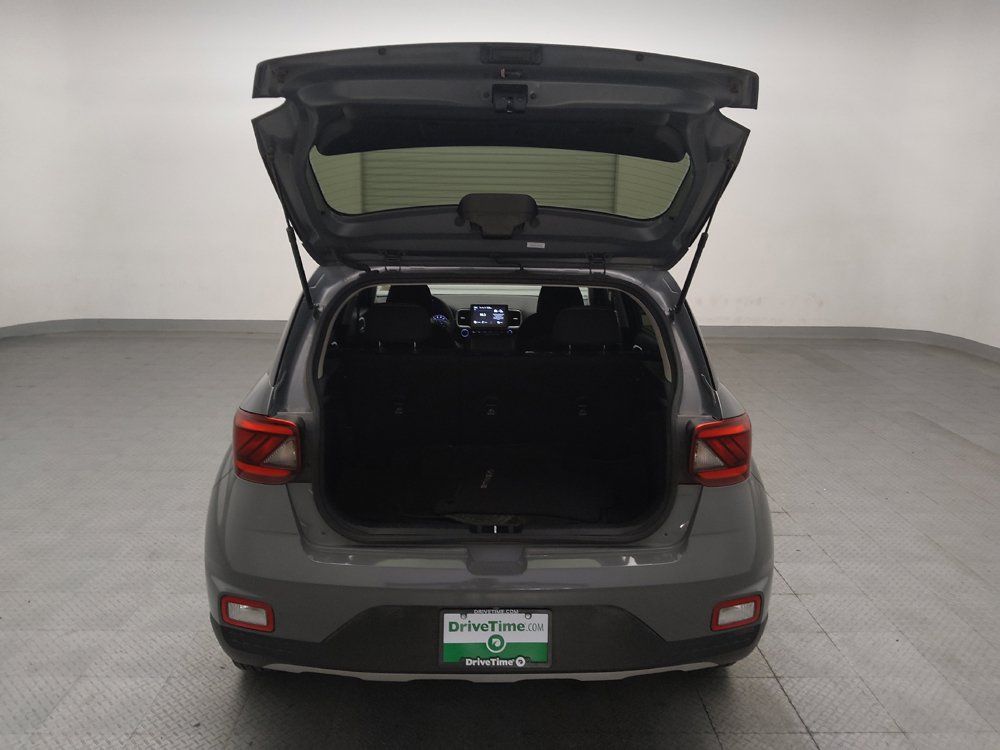 Used 2020 Hyundai Venue SEL FWD image 29