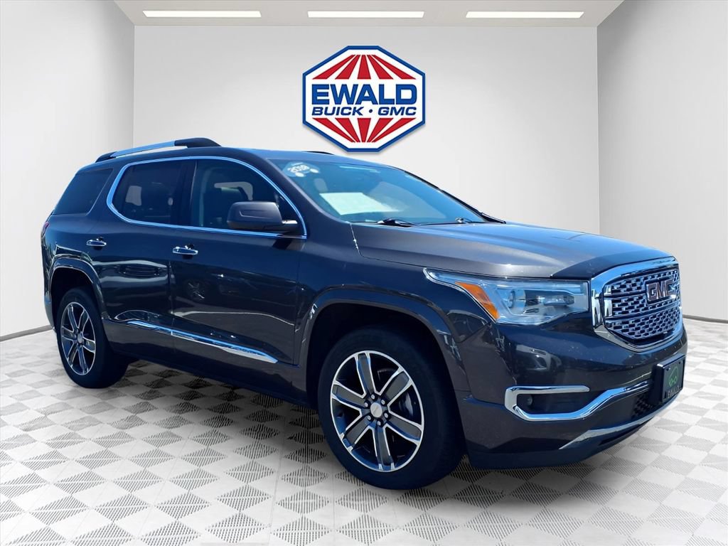 Certified 2019 GMC Acadia Denali w/ Technology Package AWD/4WD image 2