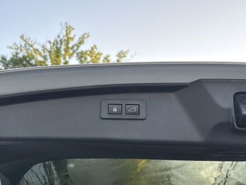 Certified 2025 Subaru Outback Premium AWD/4WD image 21