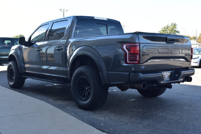 Used 2018 Ford F150 Raptor w/ Equipment Group 802A Luxury AWD/4WD image 17