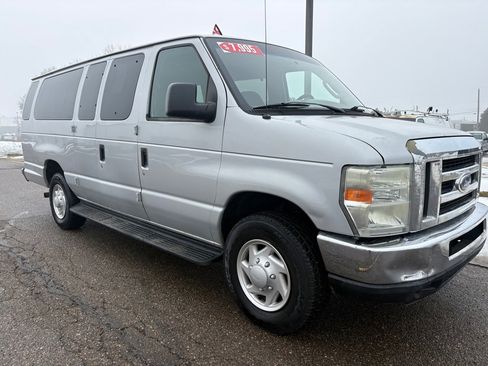 Used 2008 Ford E-350 and Econoline 350 Extended Wagon Super Duty image 1