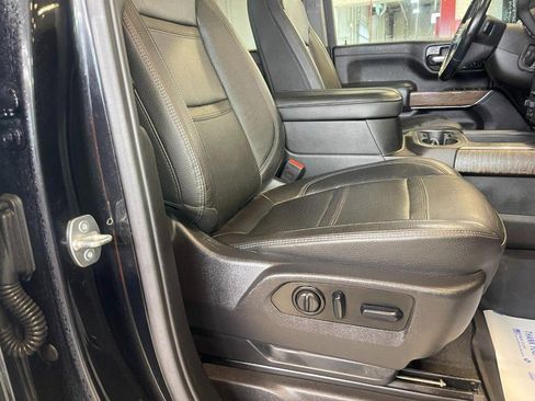 Used 2023 GMC Sierra 2500 Denali image 12