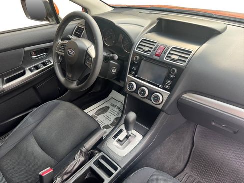 Used 2015 Subaru Crosstrek 2.0i Premium AWD/4WD image 4