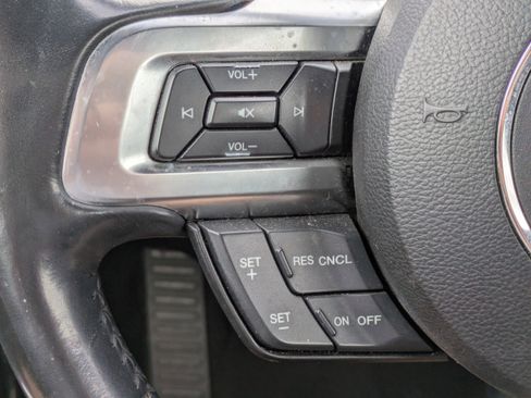 Used 2019 Ford Mustang Premium RWD image 18
