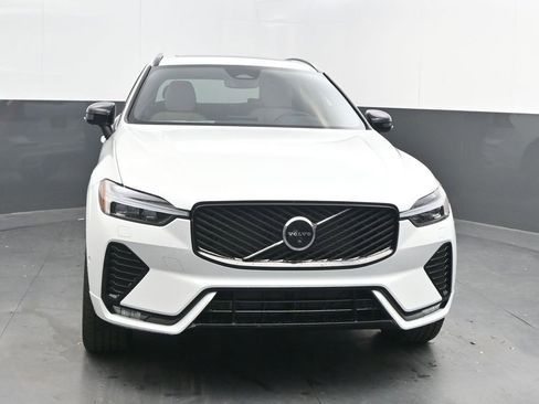 New 2026 Volvo XC60 B5 Plus w/ Protection Package Premier AWD/4WD image 10