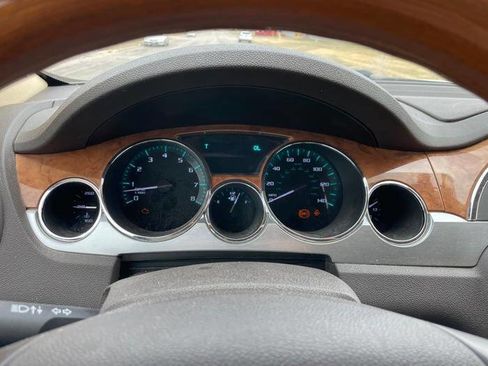 Used 2009 Buick Enclave CXL w/ Driver Confidence Package image 38