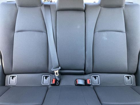 Used 2025 Toyota Corolla LE image 28