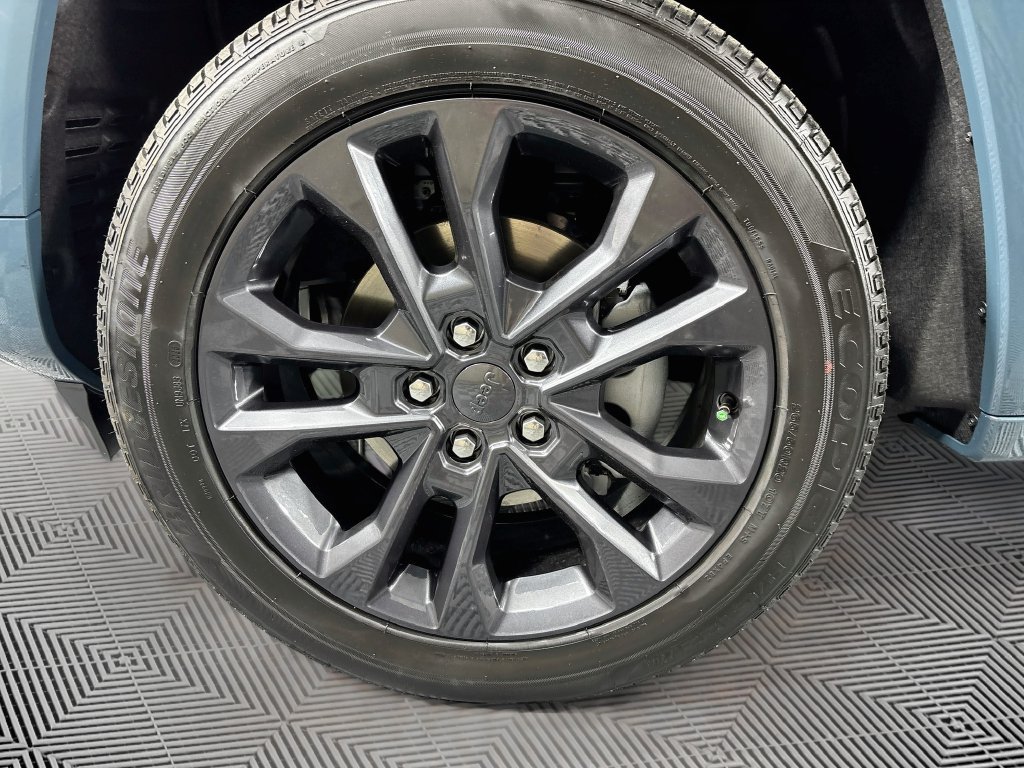 New 2026 Jeep Grand Cherokee Limited AWD/4WD image 24