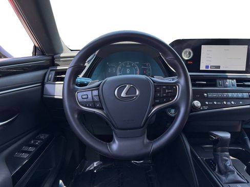 Used 2024 Lexus ES 350 w/ Accessory Package (Z1) FWD image 12