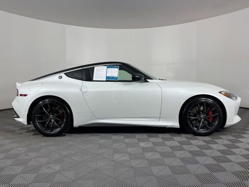 Used 2024 Nissan Z Performance w/ Floor Mat Package image 11