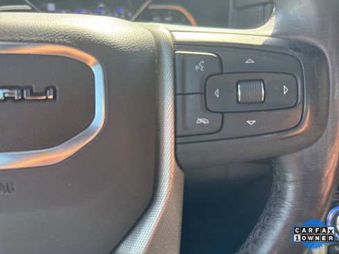 Used 2021 GMC Yukon XL Denali w/ Denali Premium Package image 20