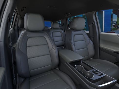 New 2026 Chevrolet Equinox LT w/ Convenience Package II image 42